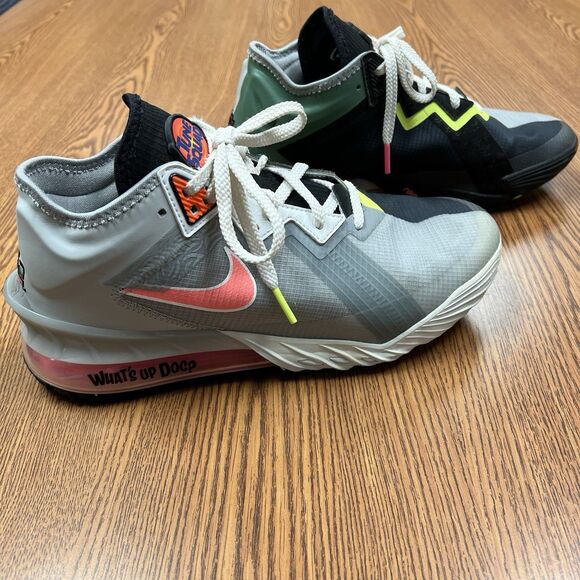 Nike Lebron XVIII Tune Squad - Bugs Bunny Vs Martian-Grey/Black-Space Jam Size 8 - Picture 1 of 12